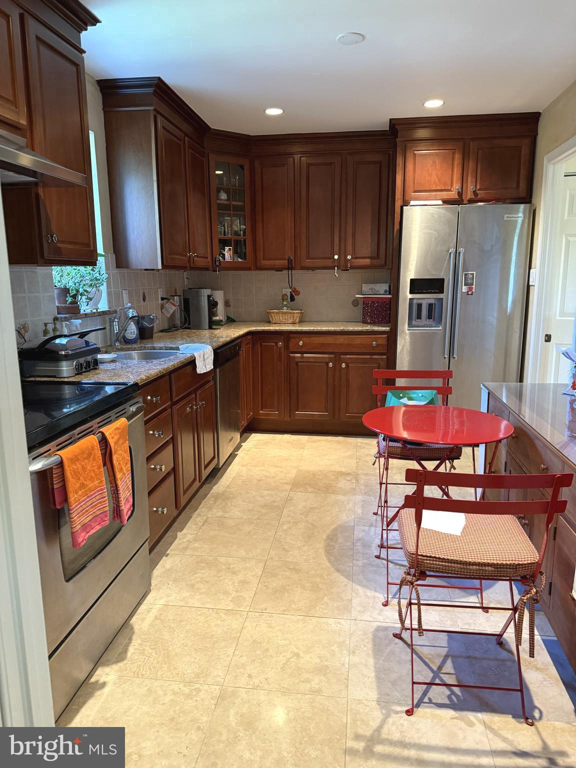 MANSARD HOUSE - Residential