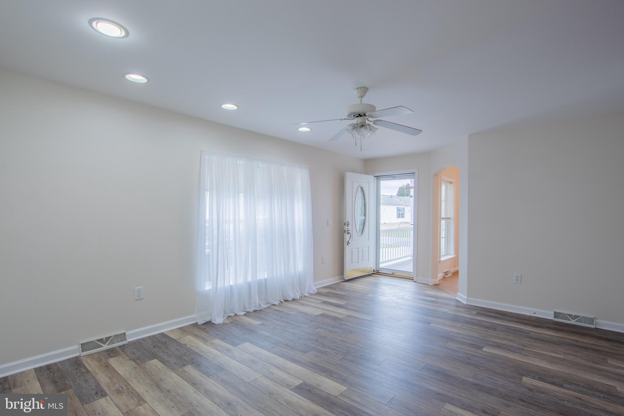 35 N JERMAN LANE 271