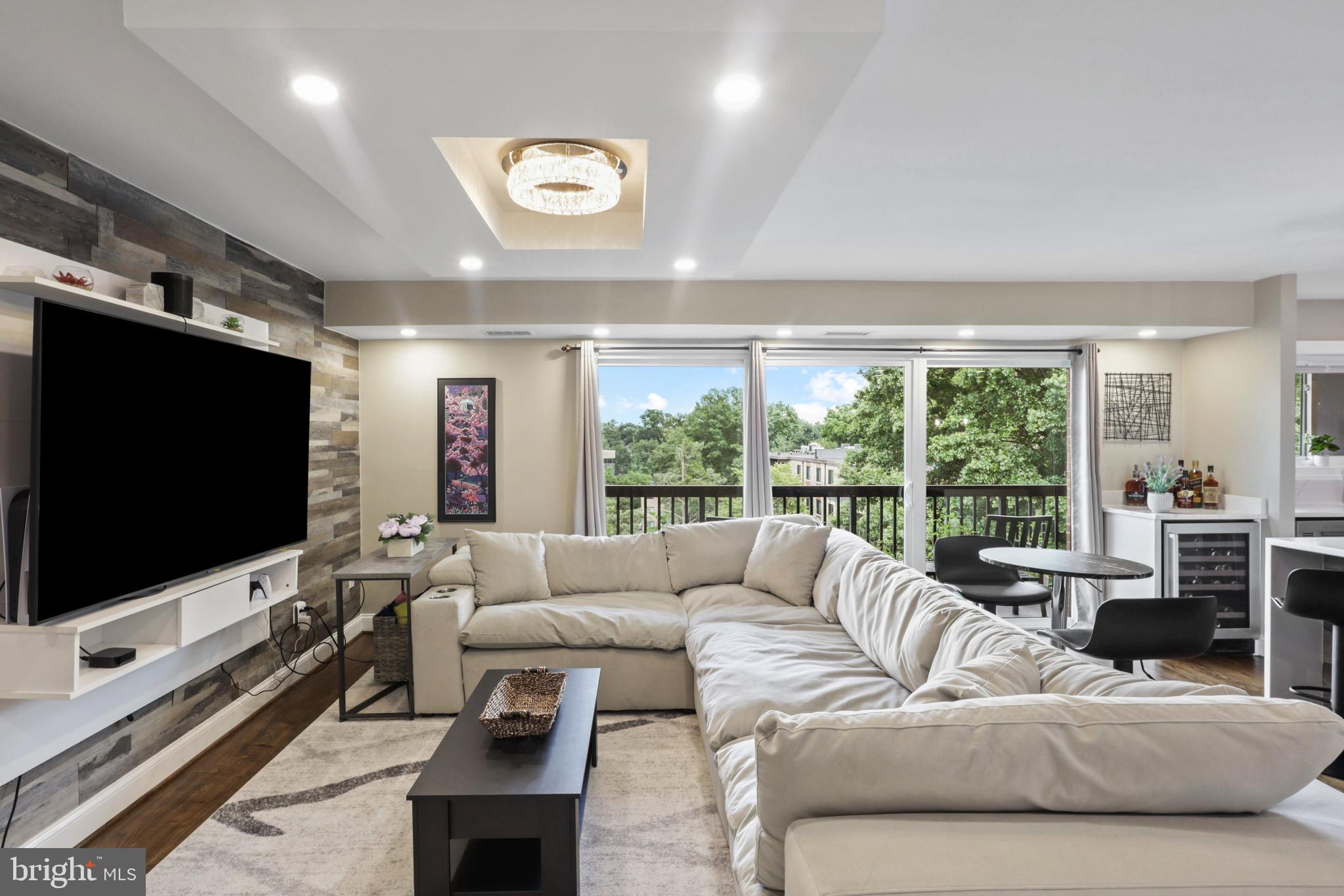 BOLLING BROOK - Residential