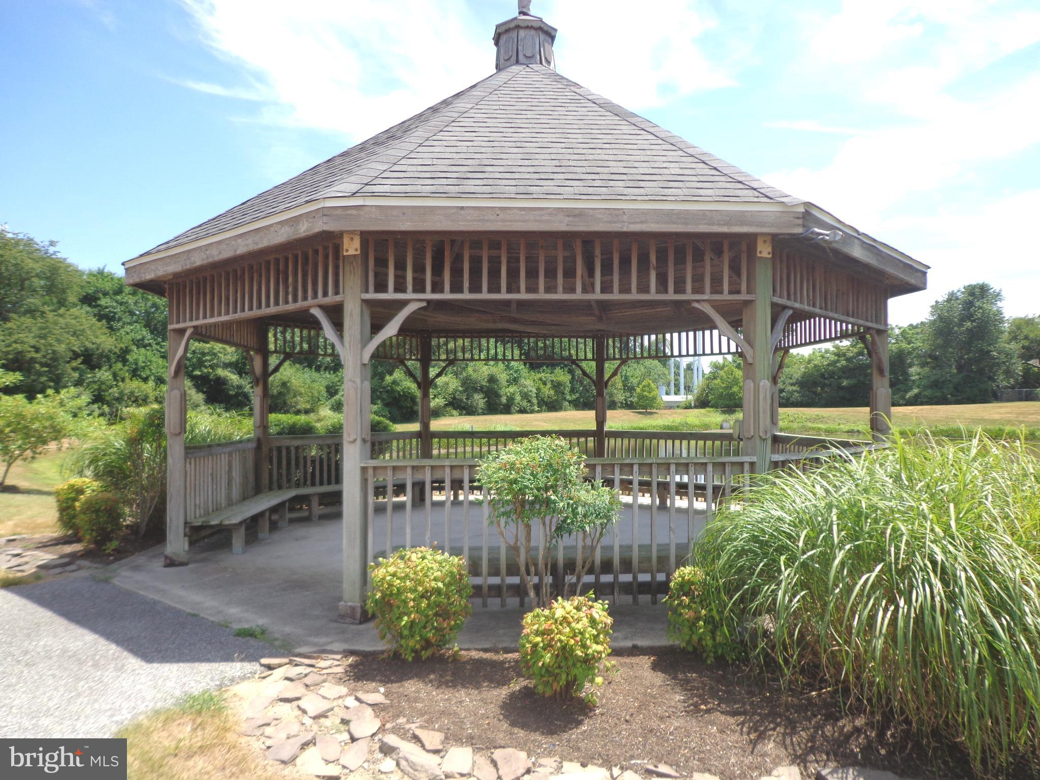 BARCLAY FARMS - Residential