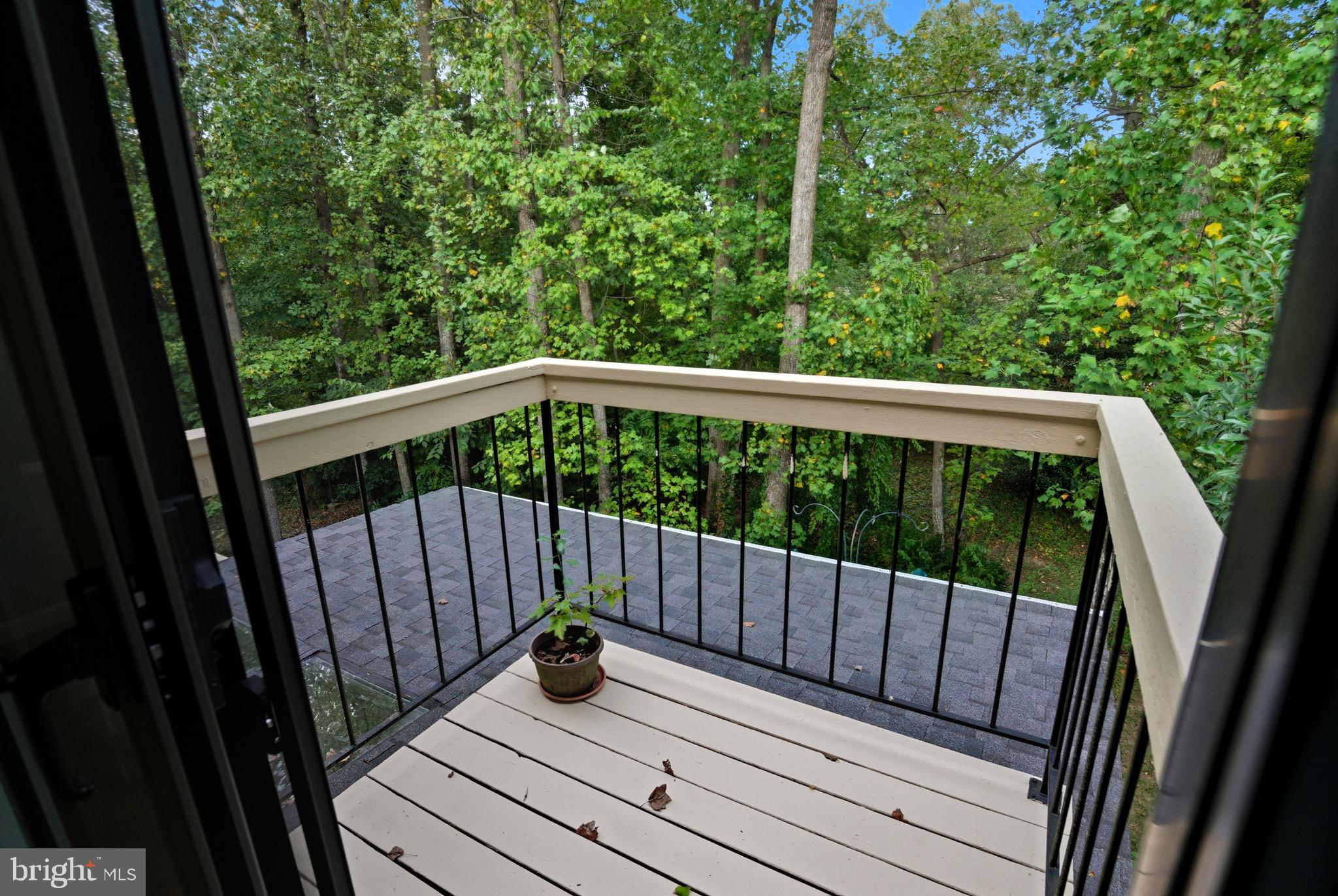 WOODS LANDING - Residential Lease