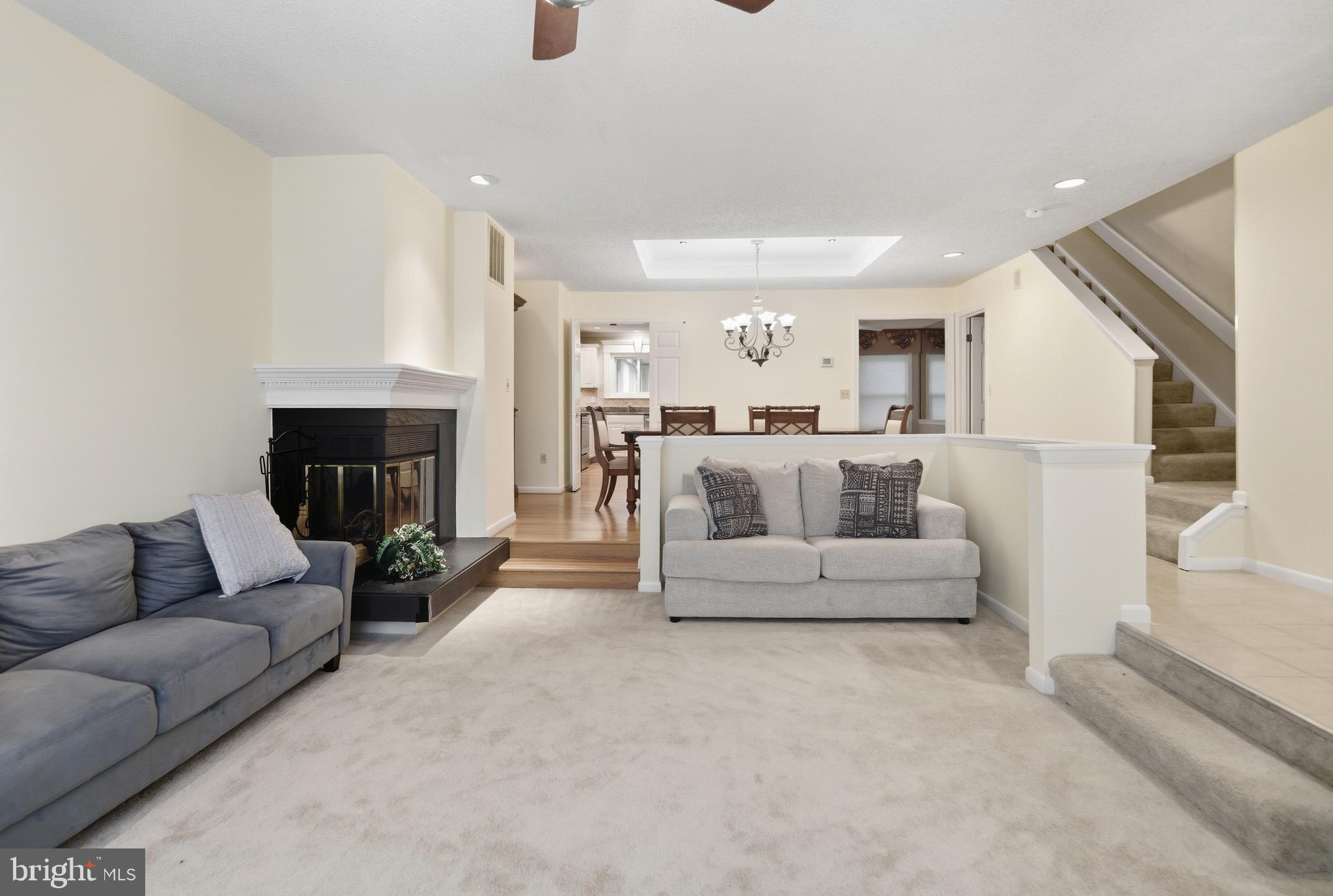 WOODS LANDING - Residential Lease