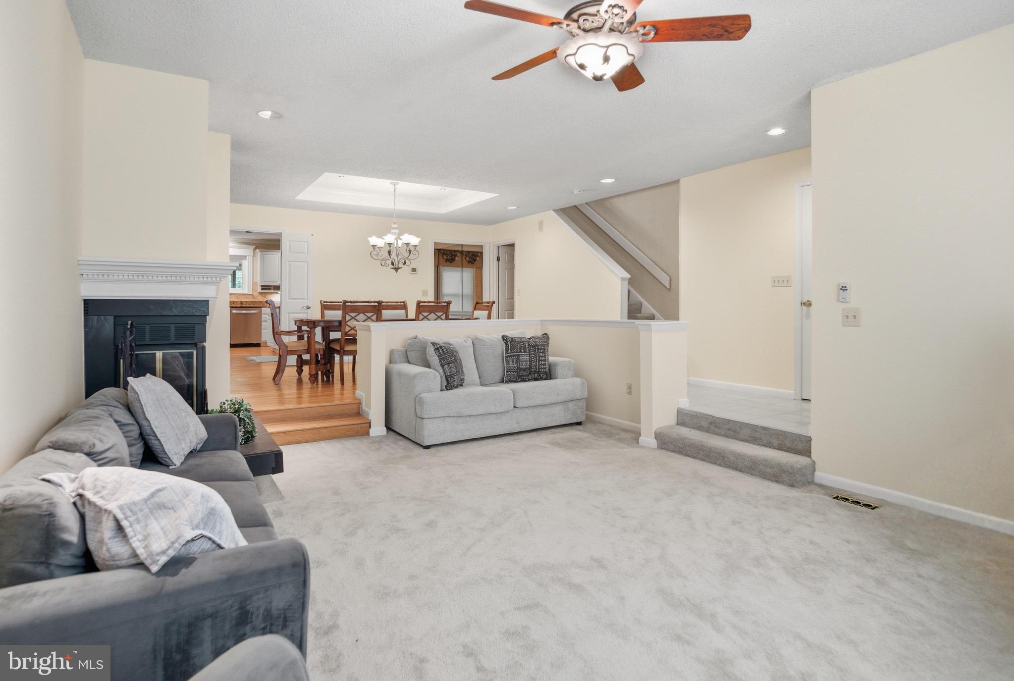WOODS LANDING - Residential Lease