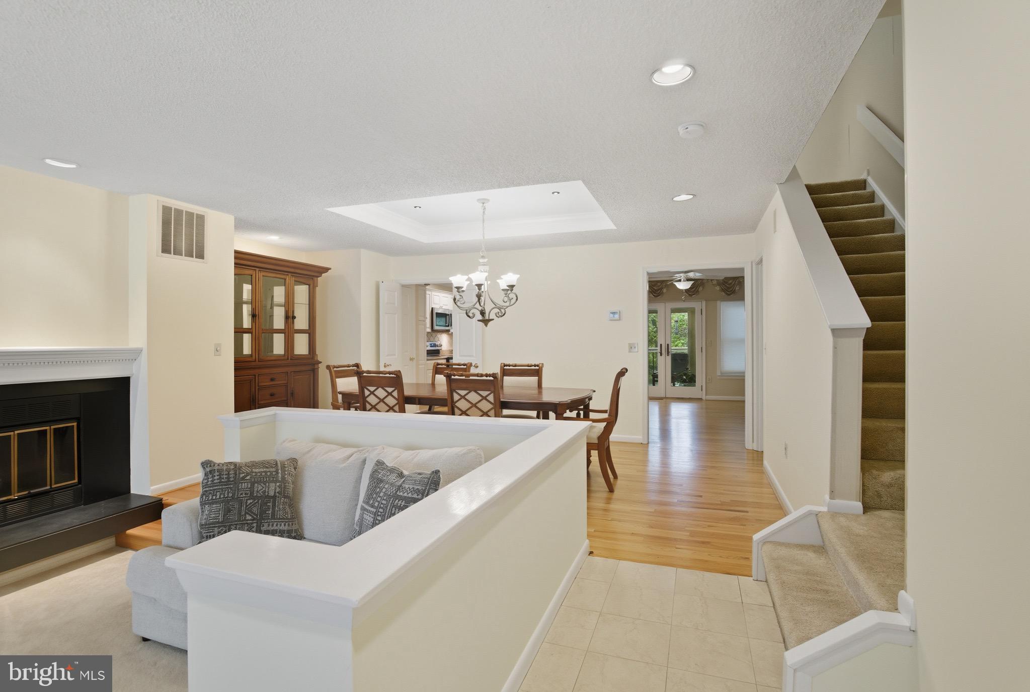 WOODS LANDING - Residential Lease