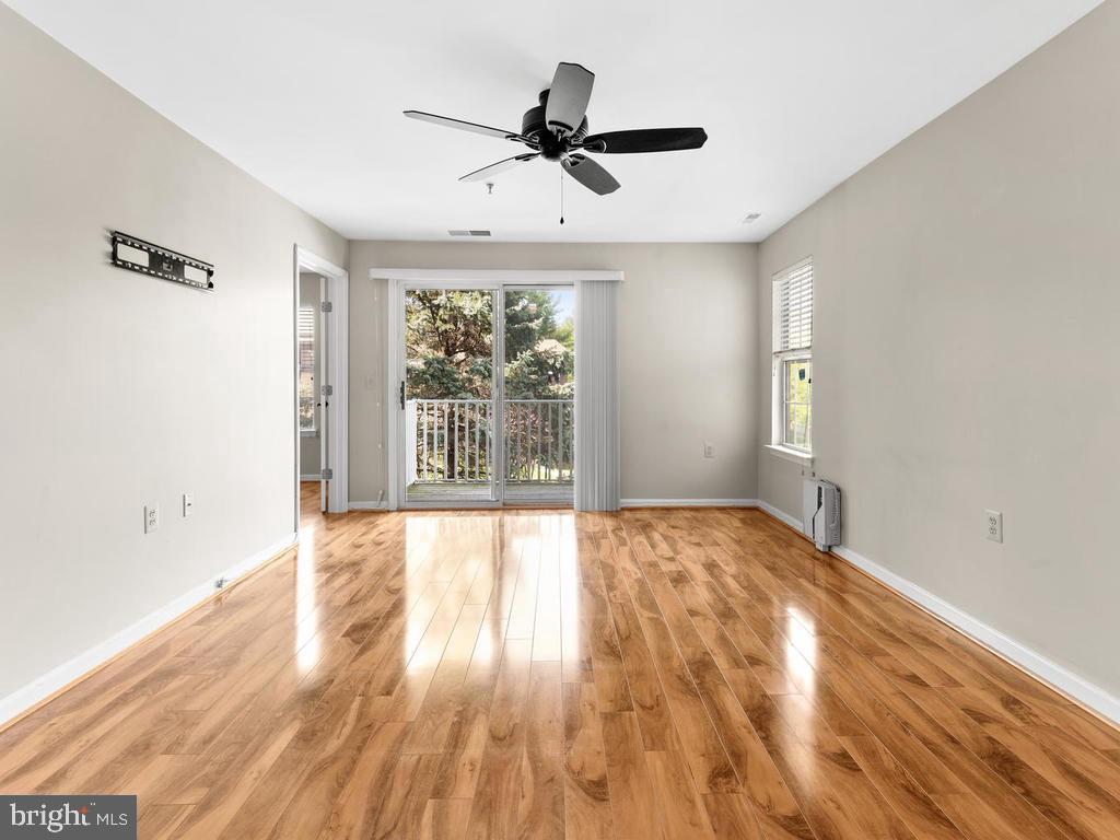FALLS GABLE - Residential