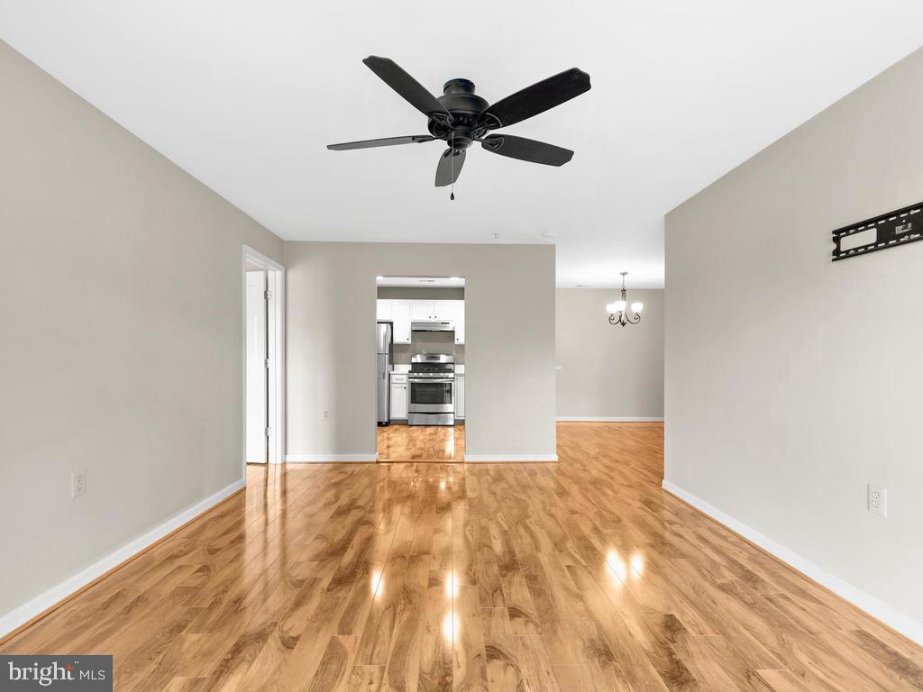 FALLS GABLE - Residential
