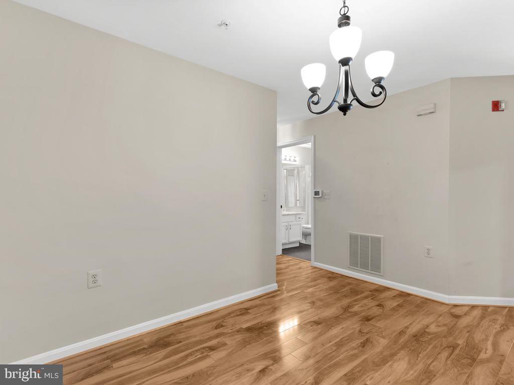FALLS GABLE - Residential