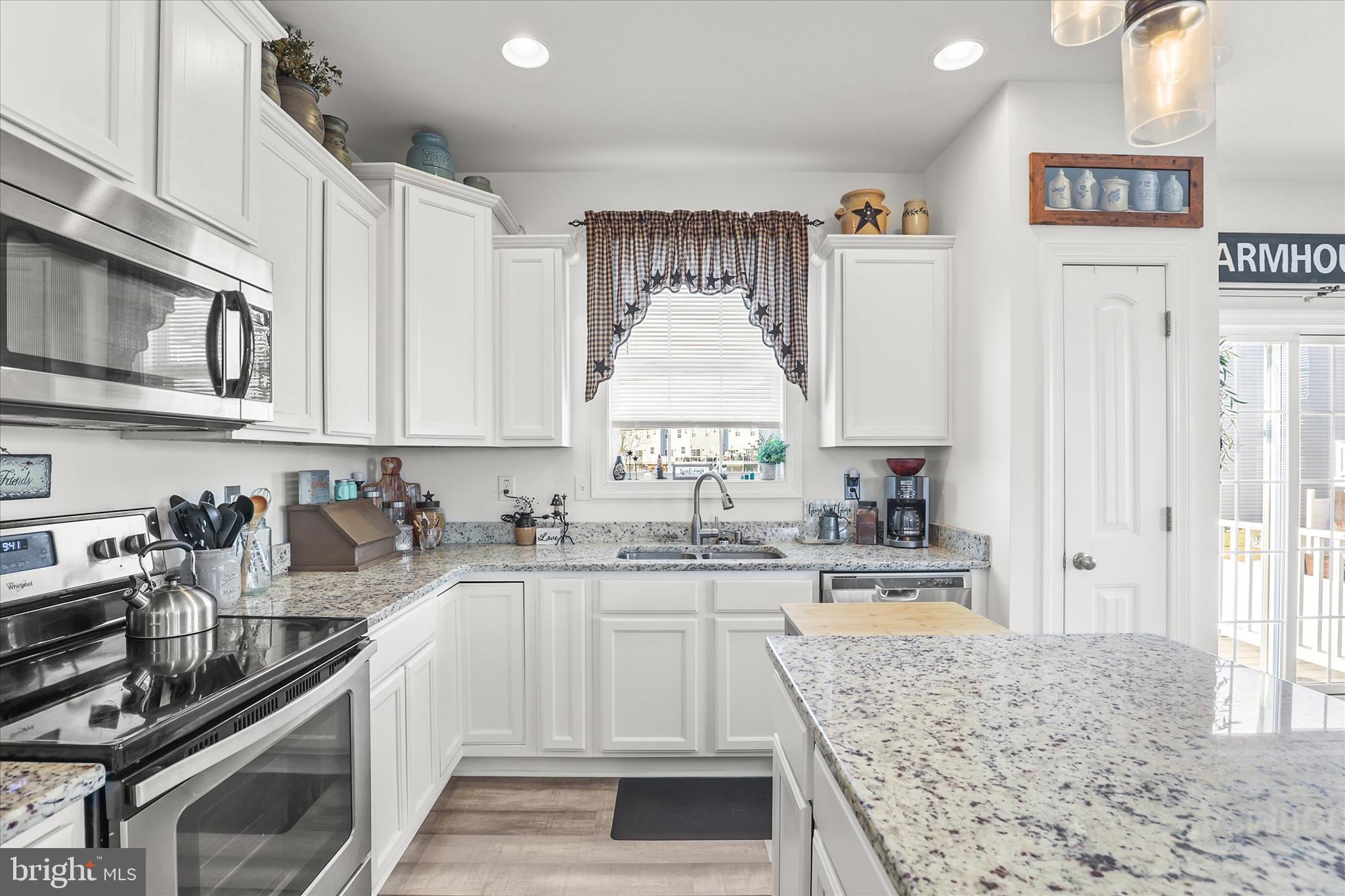 BROOKSIDE TOWNHOMES - Residential