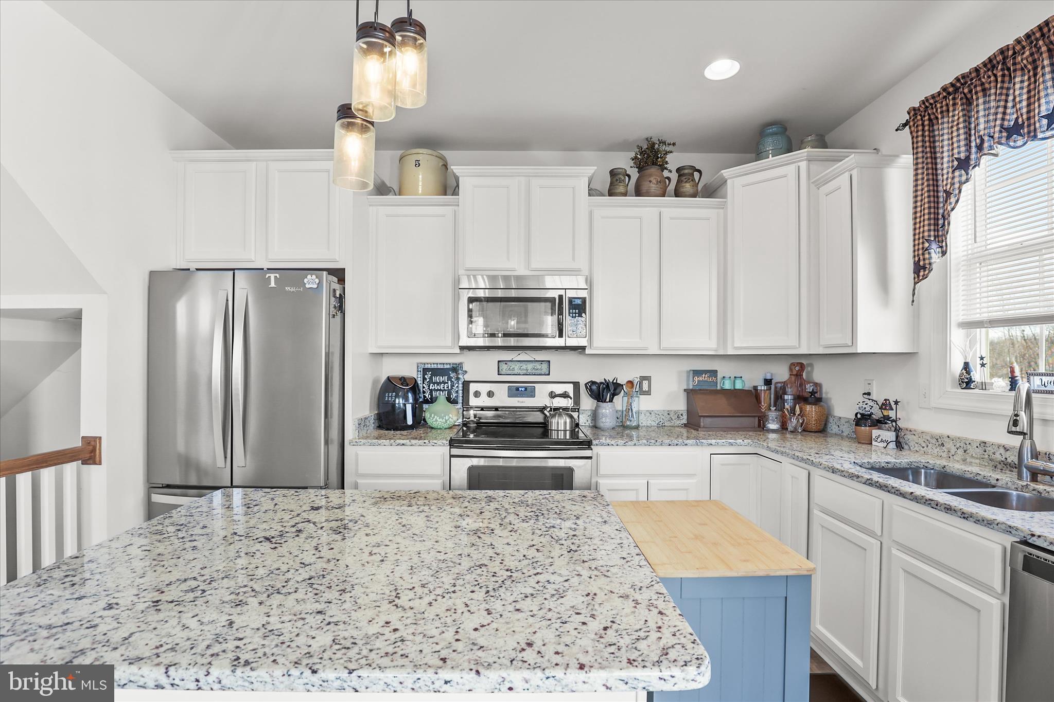 BROOKSIDE TOWNHOMES - Residential