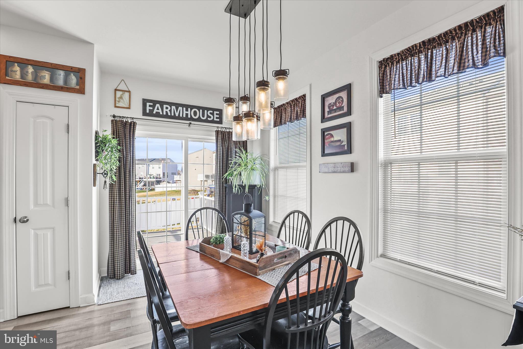 BROOKSIDE TOWNHOMES - Residential