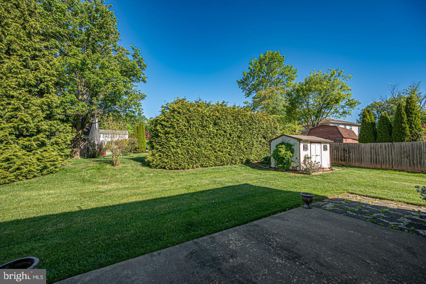 BIRCH KNOLL - Residential