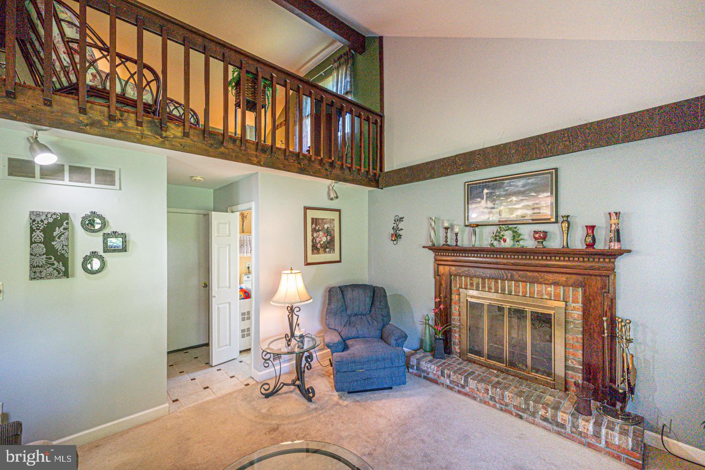 BIRCH KNOLL - Residential