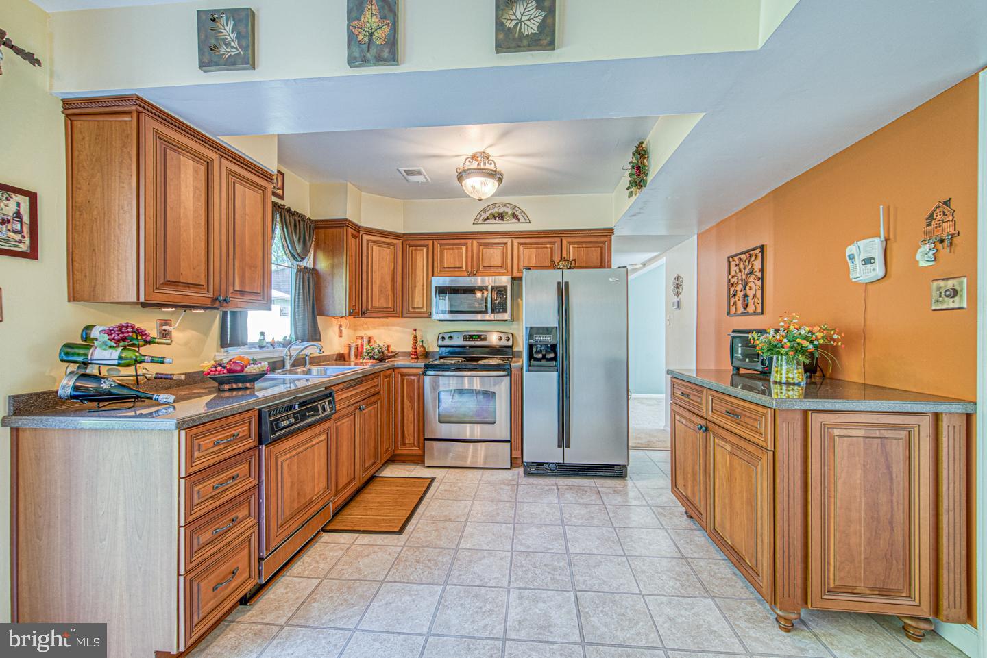 BIRCH KNOLL - Residential