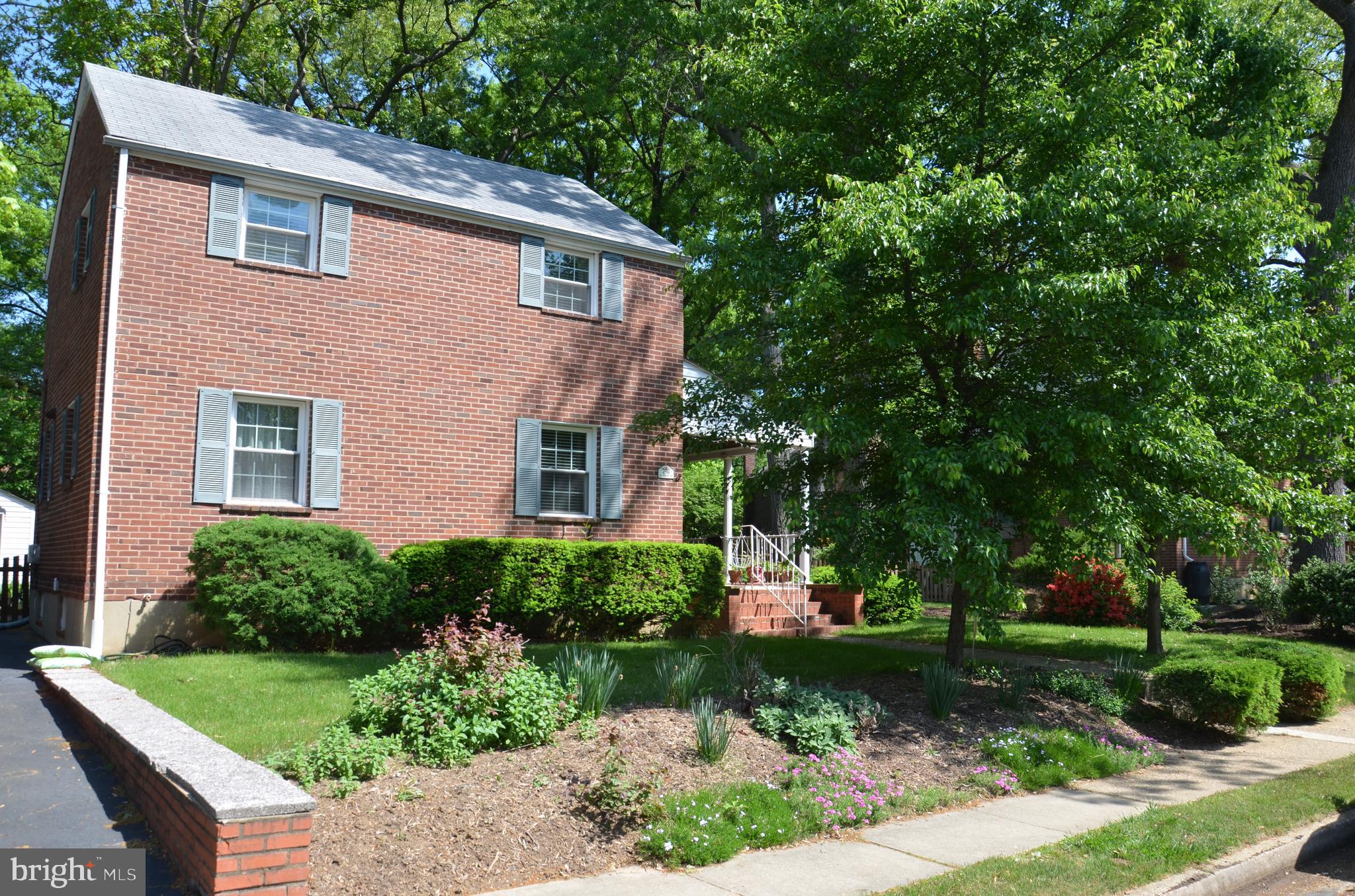 ARLINGTON FOREST - Residential Lease