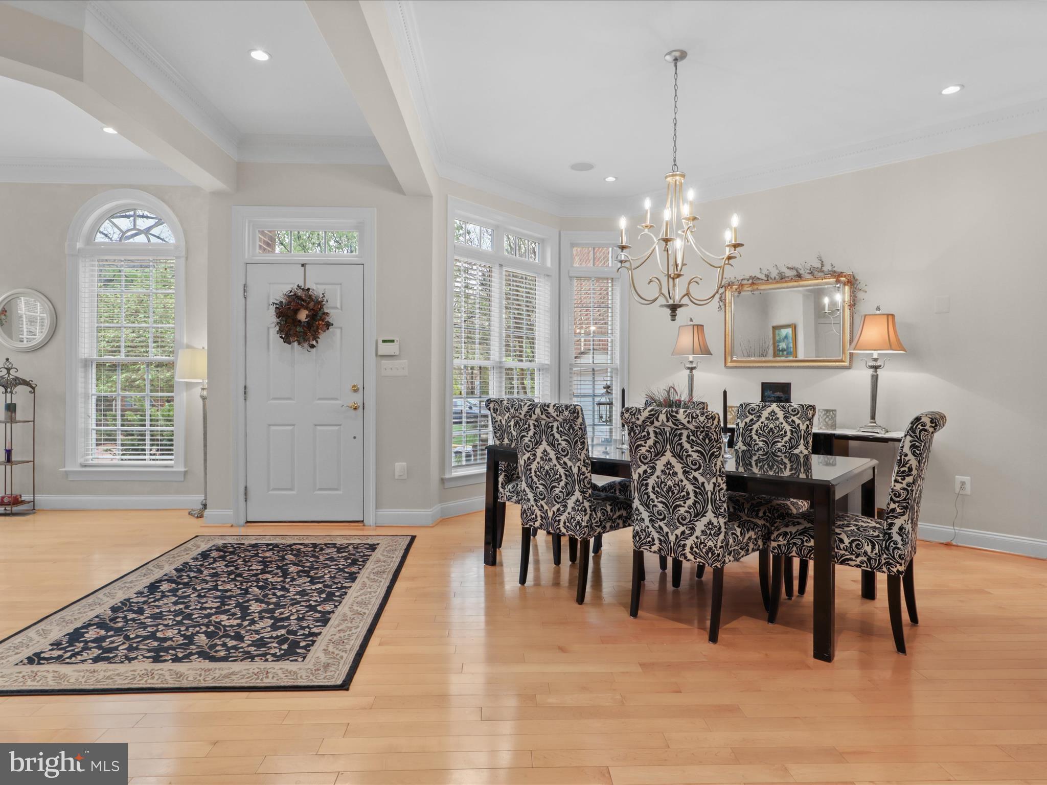 LAING AT GOVERNOR SQUARE - Residential Lease