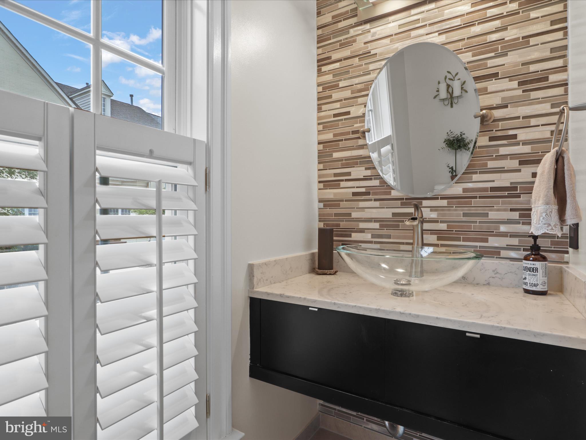 LAING AT GOVERNOR SQUARE - Residential Lease