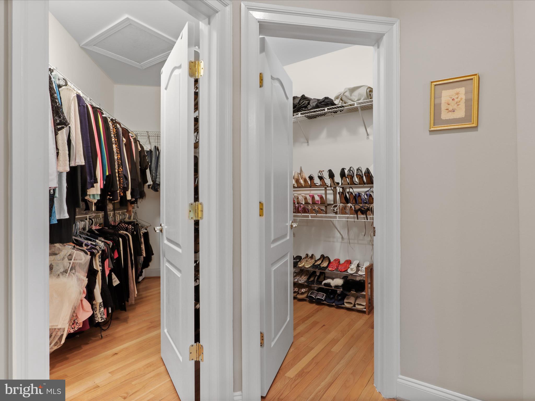 LAING AT GOVERNOR SQUARE - Residential Lease