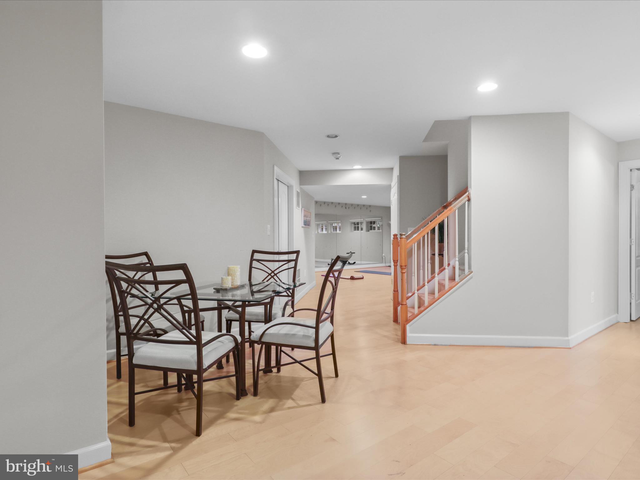 LAING AT GOVERNOR SQUARE - Residential Lease