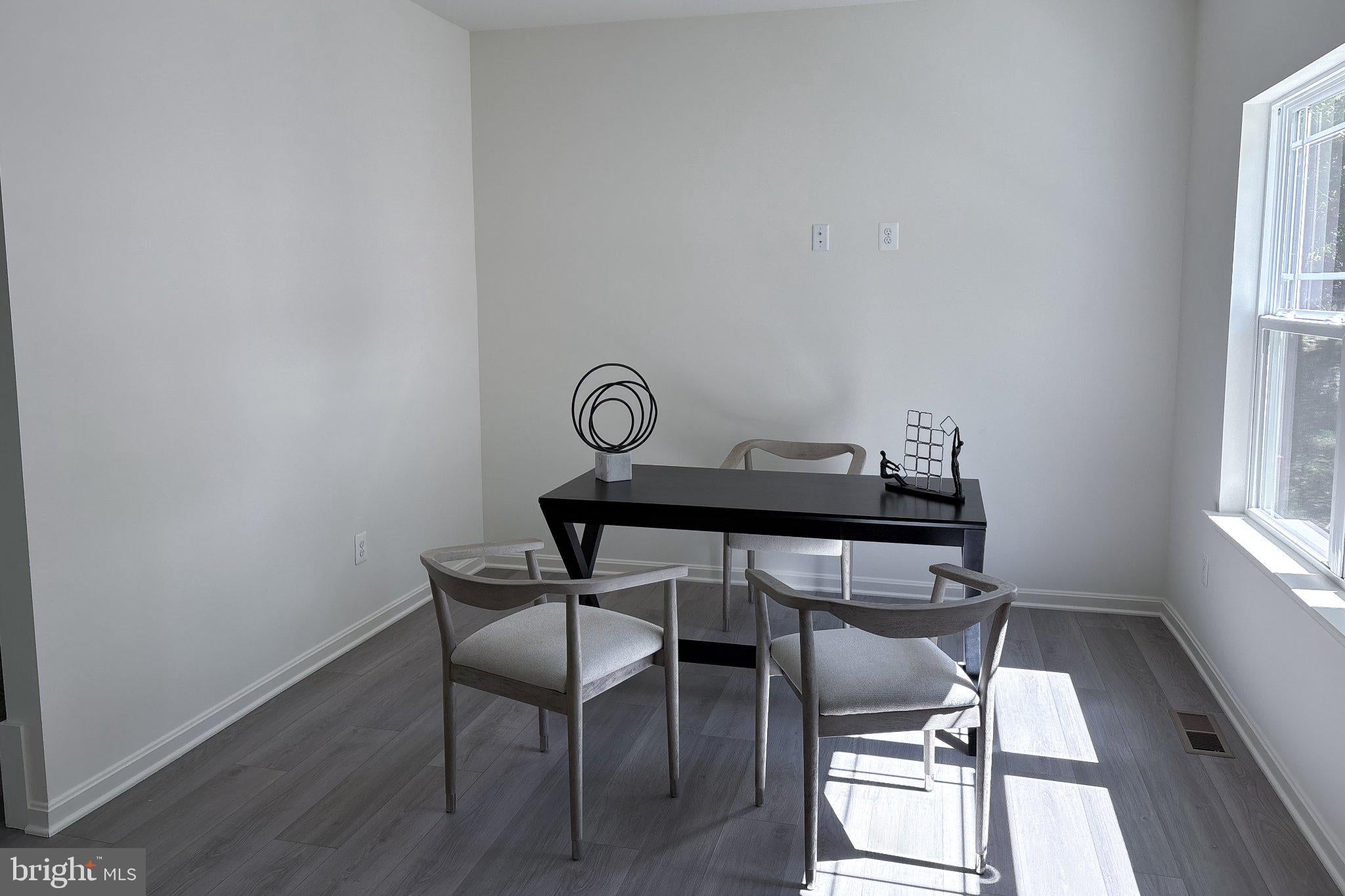 312 SKYVIEW DRIVE
