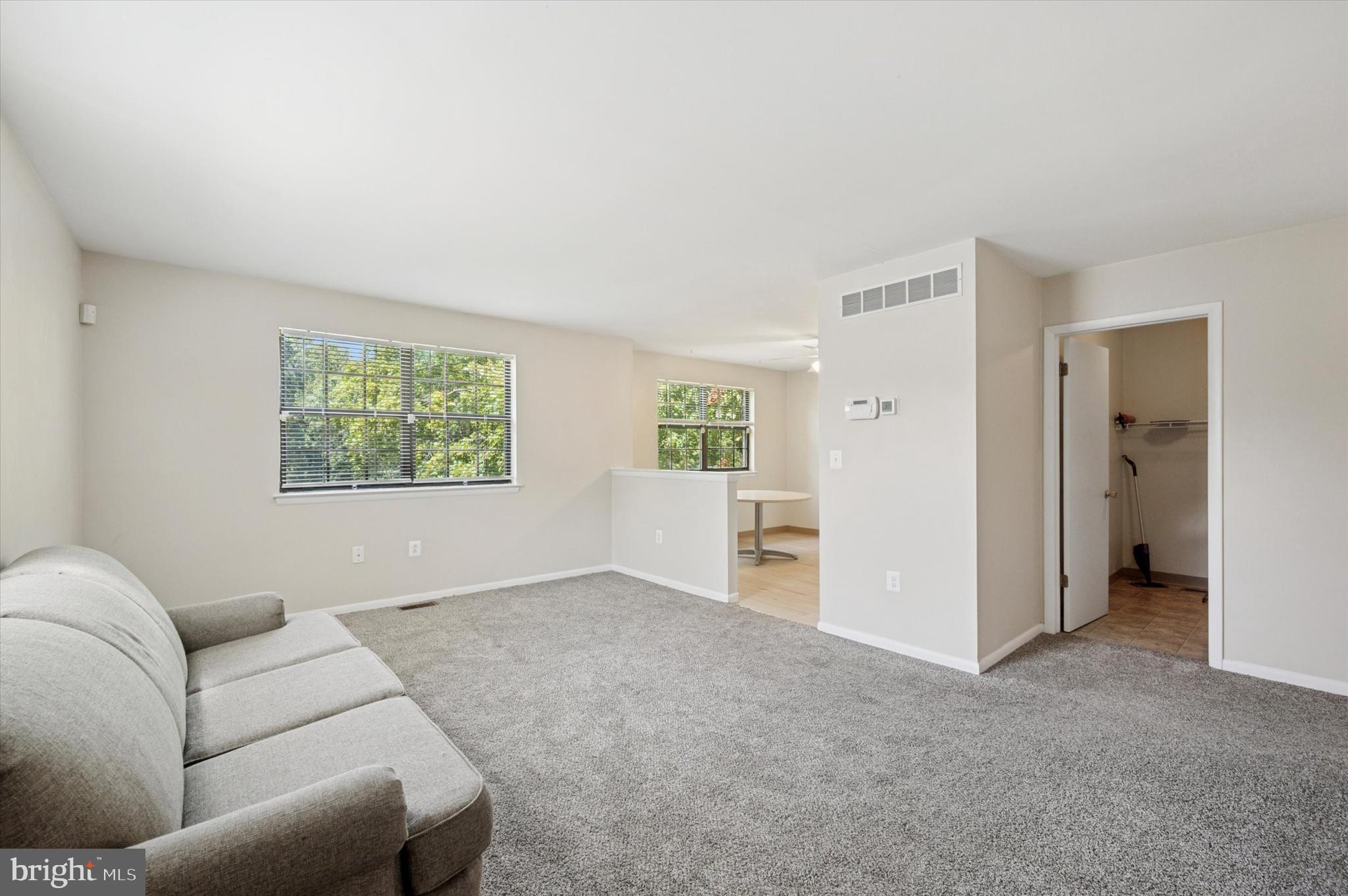 513 WOODLAND AVENUE
