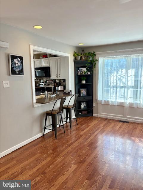 MONTGOMERY MEADOWS - Residential