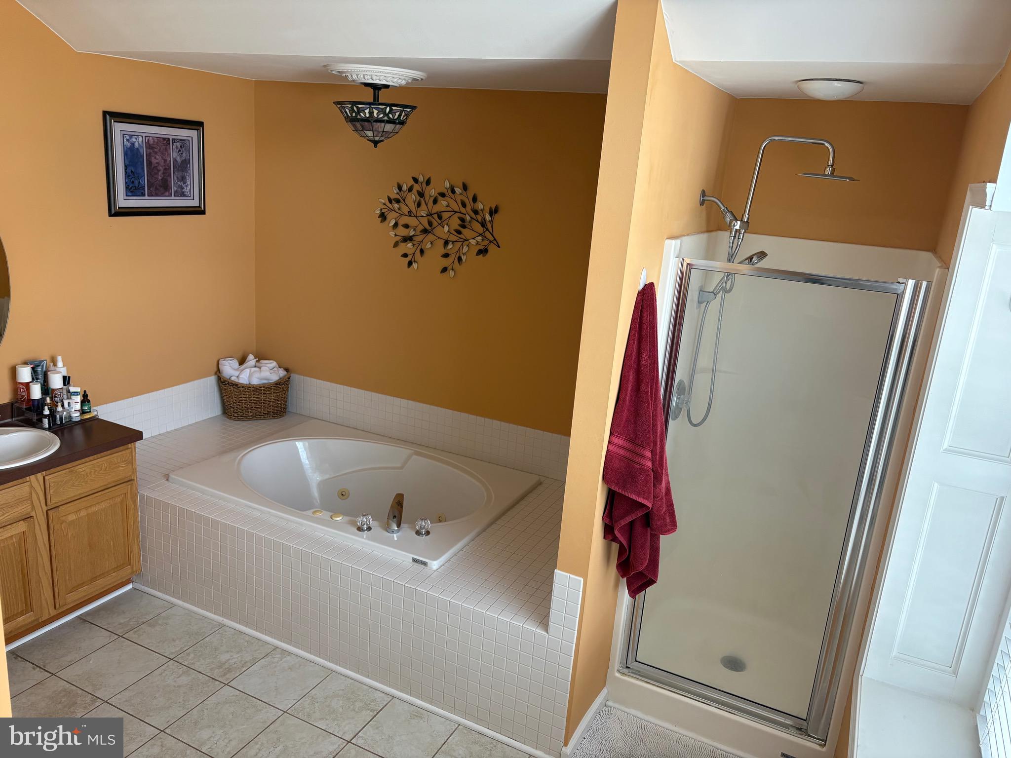 MONTGOMERY MEADOWS - Residential