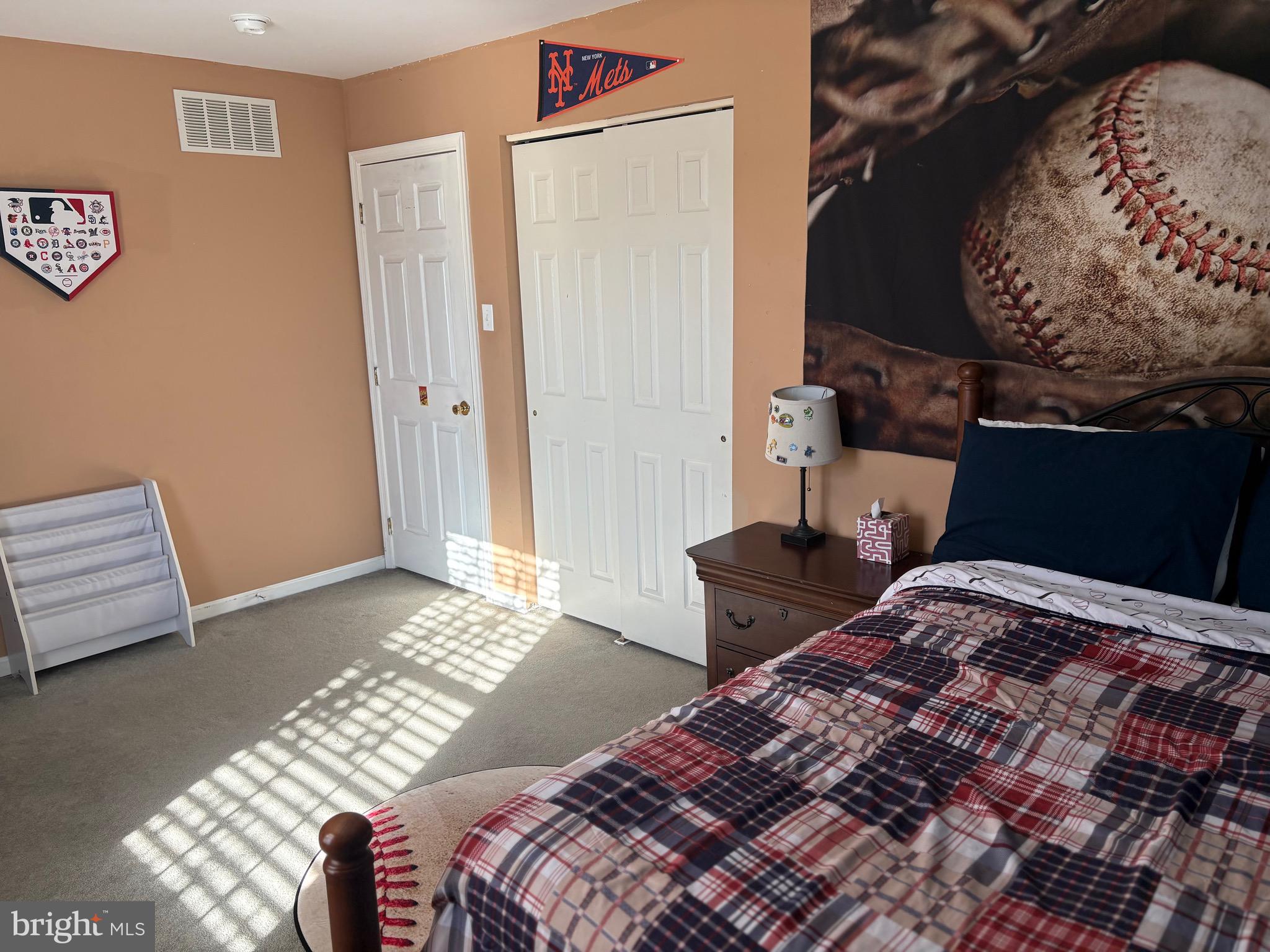 MONTGOMERY MEADOWS - Residential