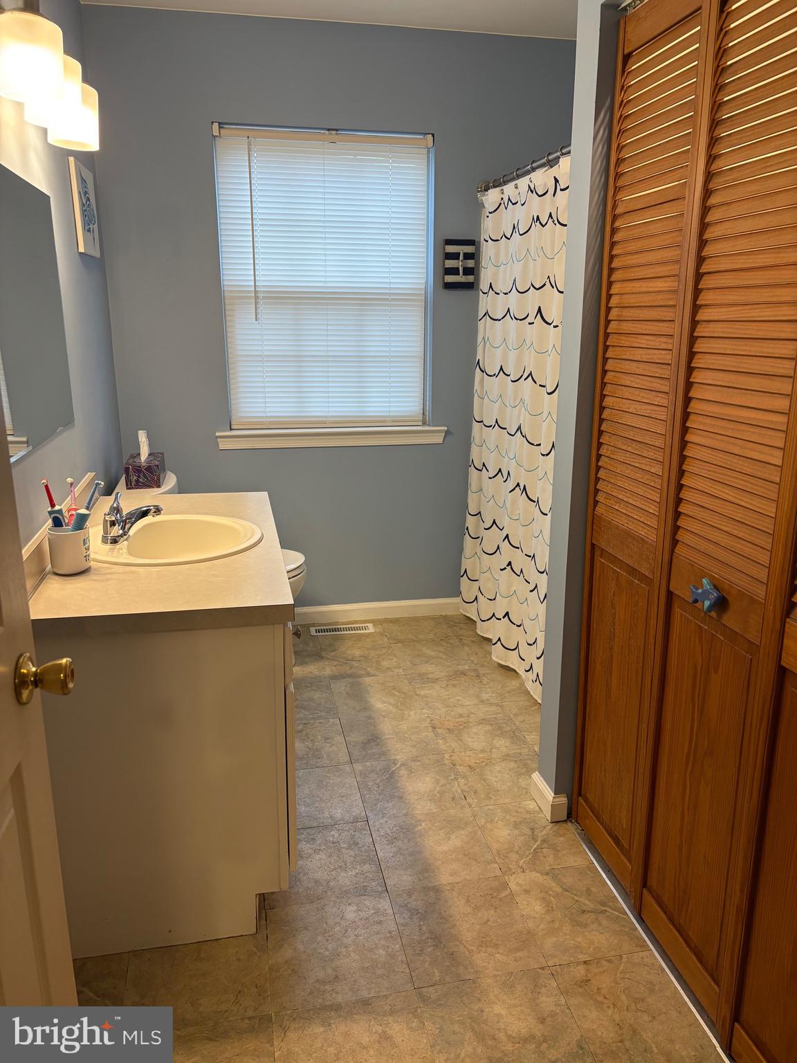 MONTGOMERY MEADOWS - Residential