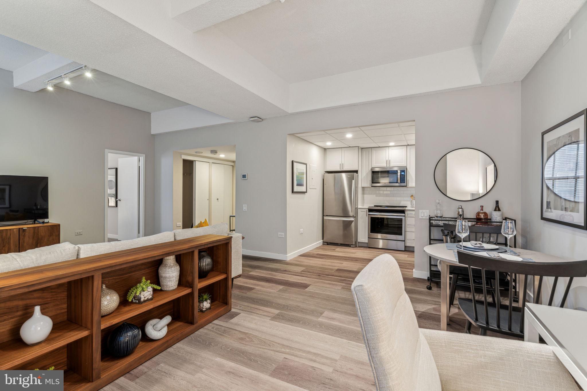 WASHINGTON SQ - Residential Lease