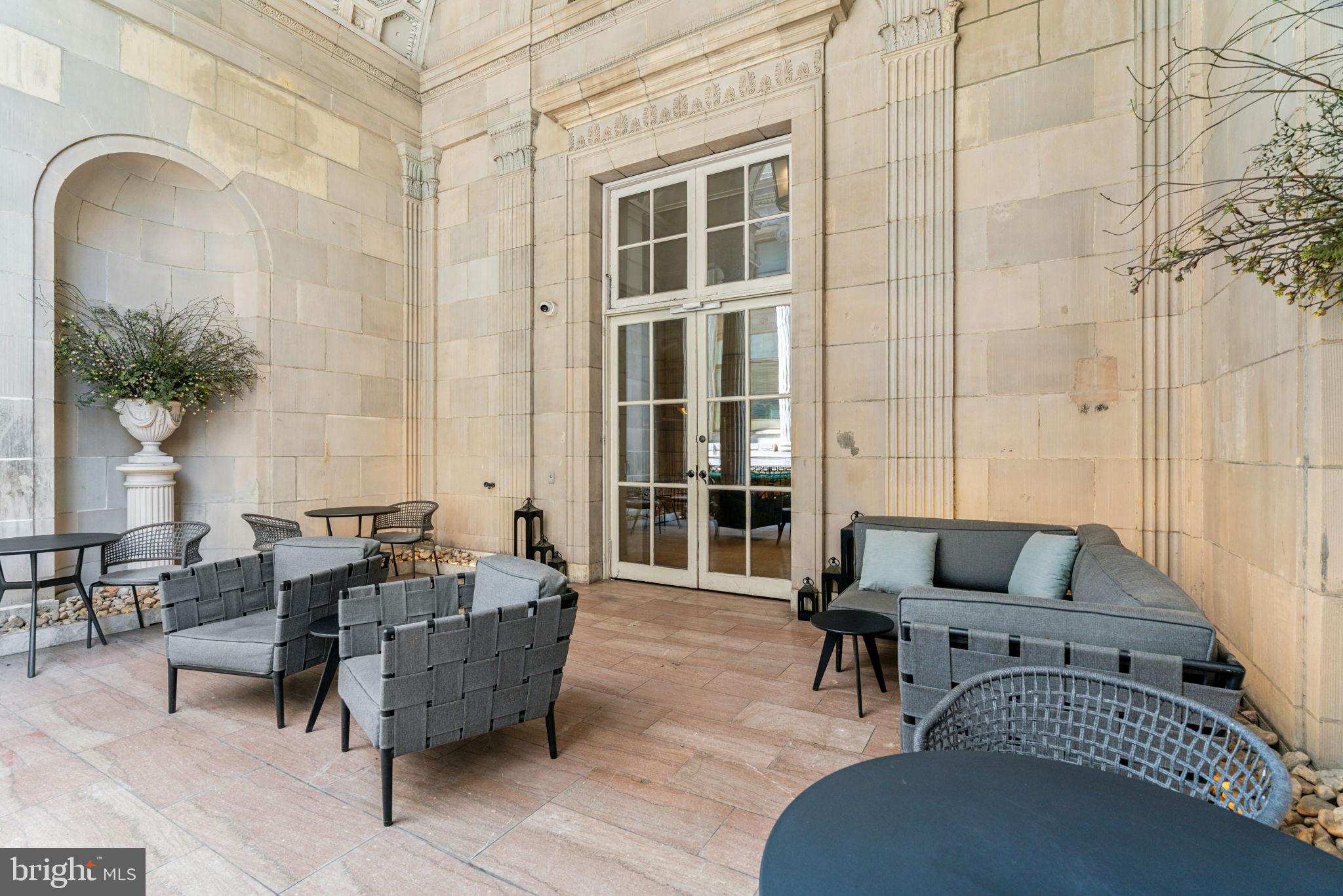 WASHINGTON SQ - Residential Lease