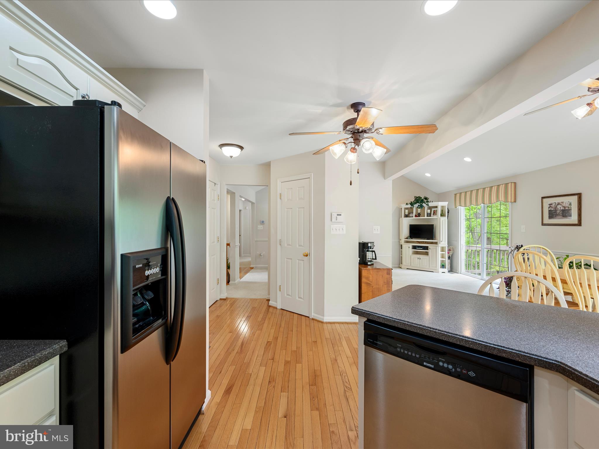 LAKE HOLIDAY ESTATES - Residential