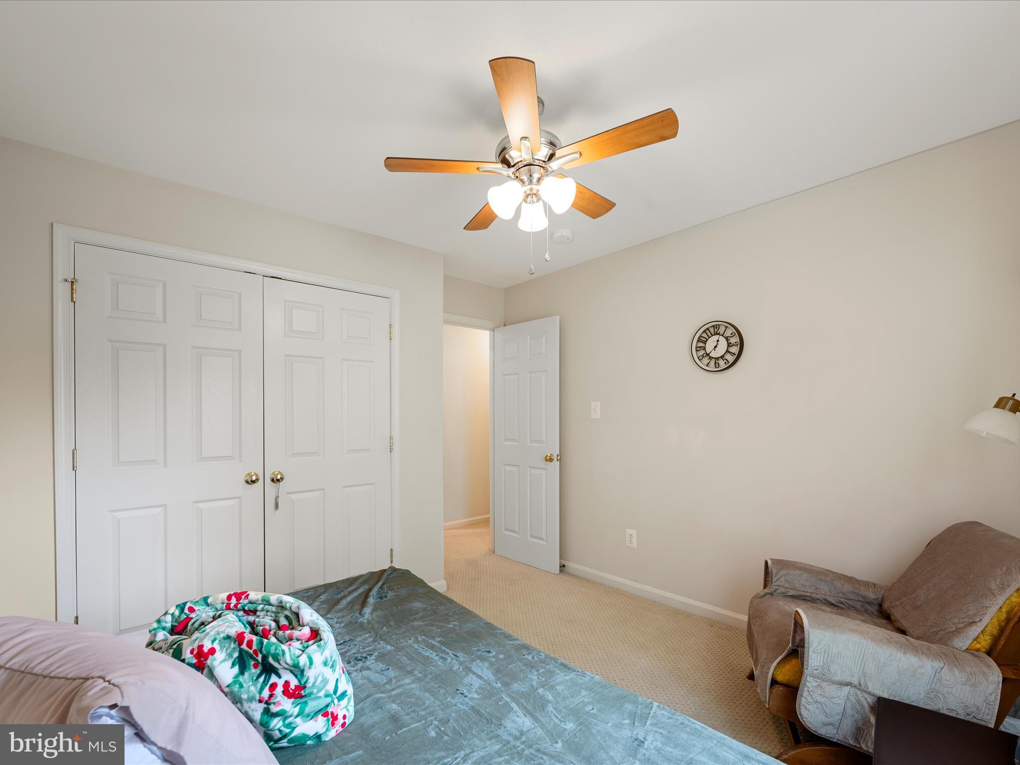 LAKE HOLIDAY ESTATES - Residential