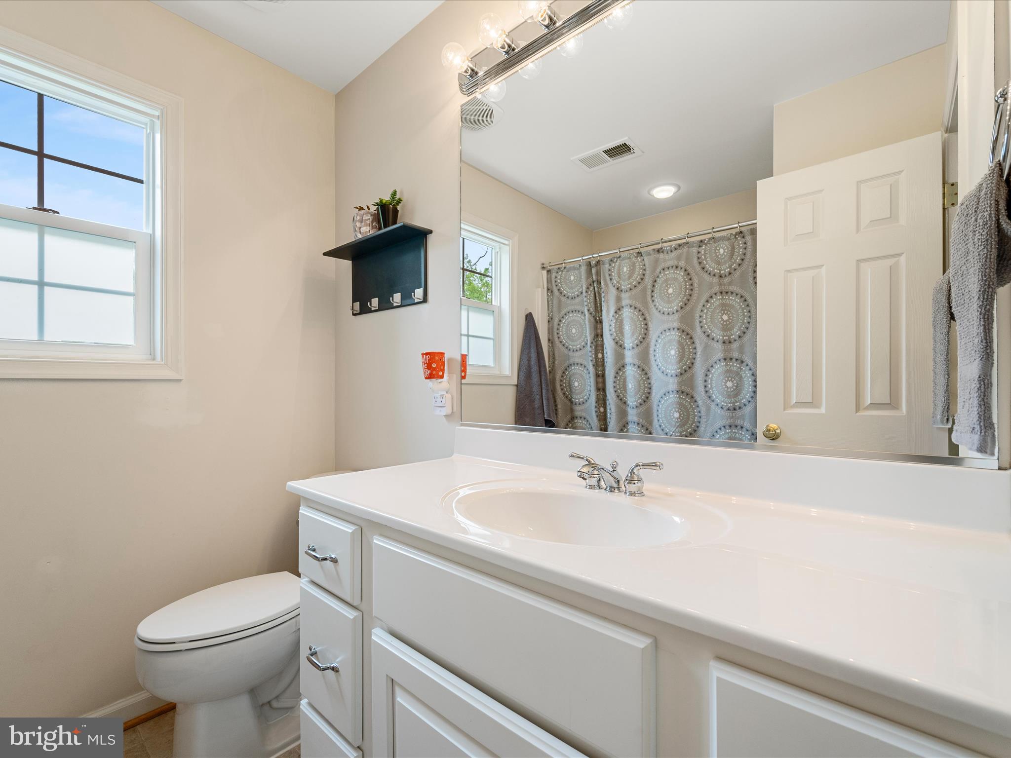 LAKE HOLIDAY ESTATES - Residential