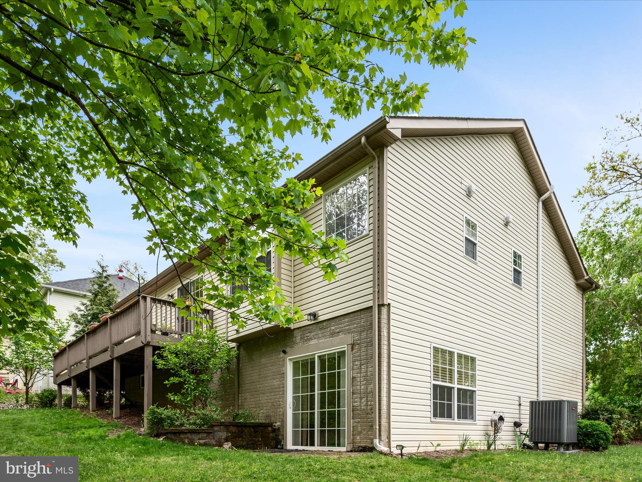 LAKE HOLIDAY ESTATES - Residential