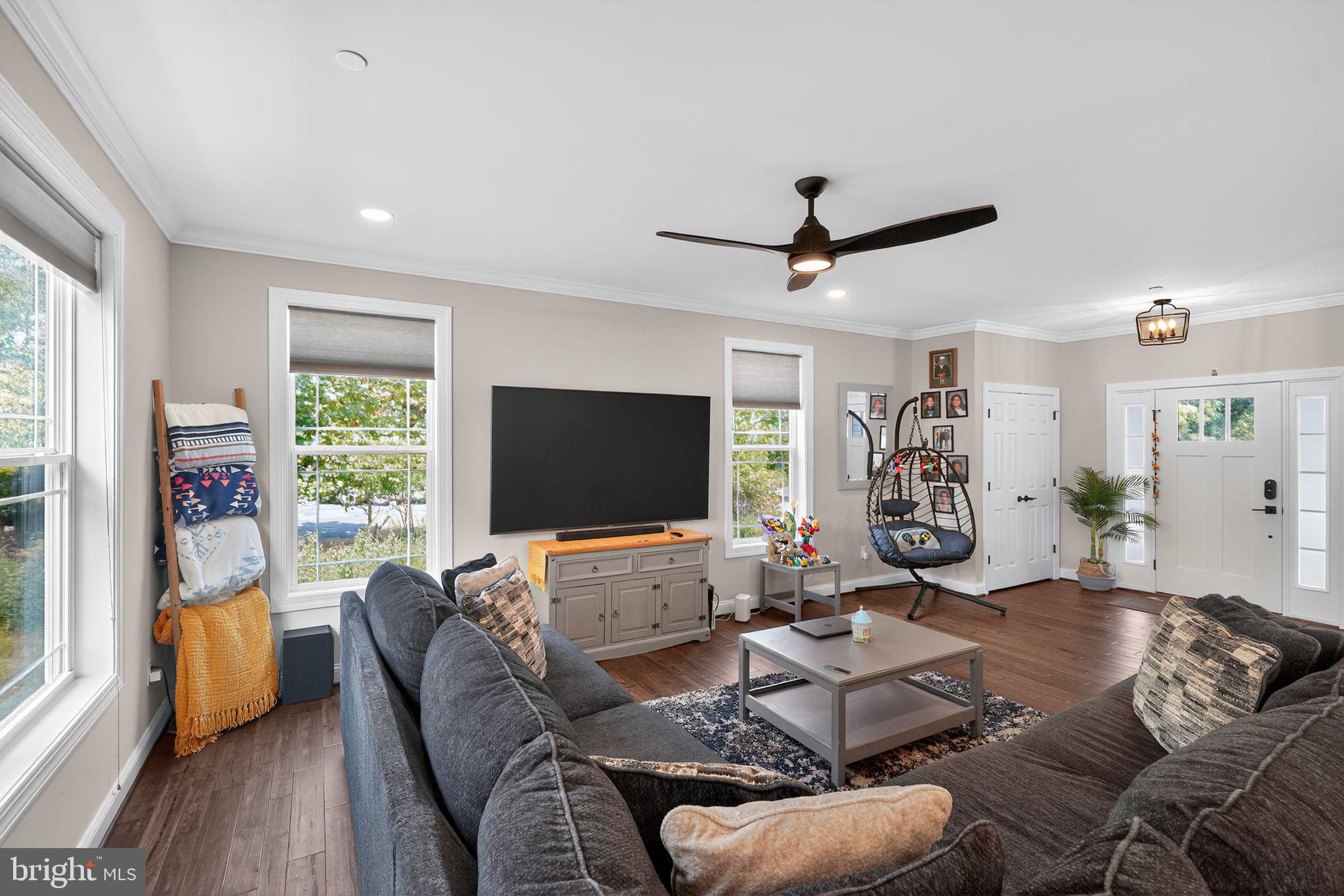 CLIFFTON ON THE POTOMAC - Residential