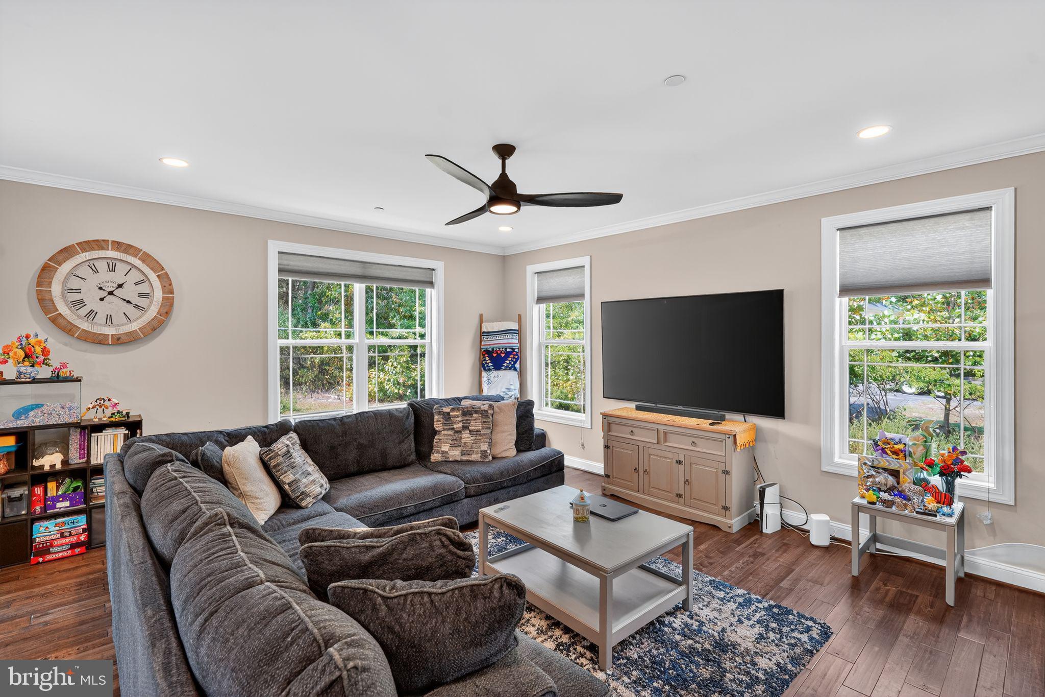 CLIFFTON ON THE POTOMAC - Residential