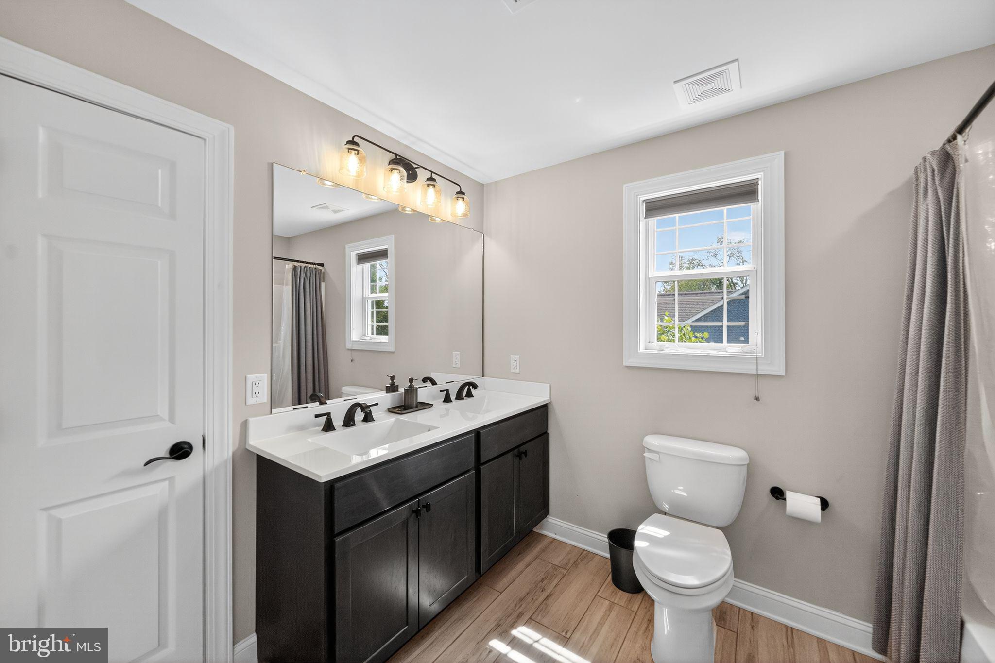 CLIFFTON ON THE POTOMAC - Residential