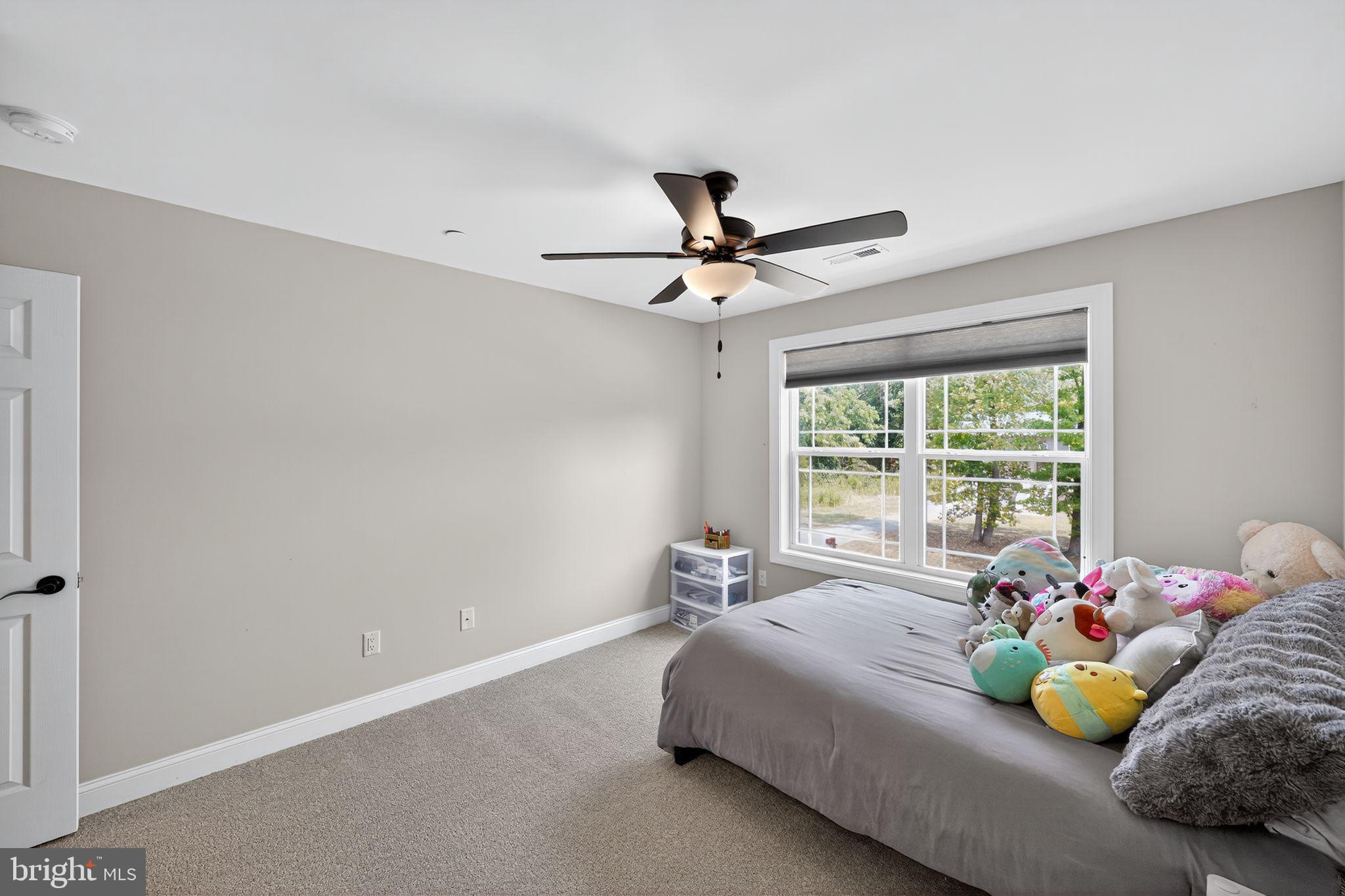 CLIFFTON ON THE POTOMAC - Residential