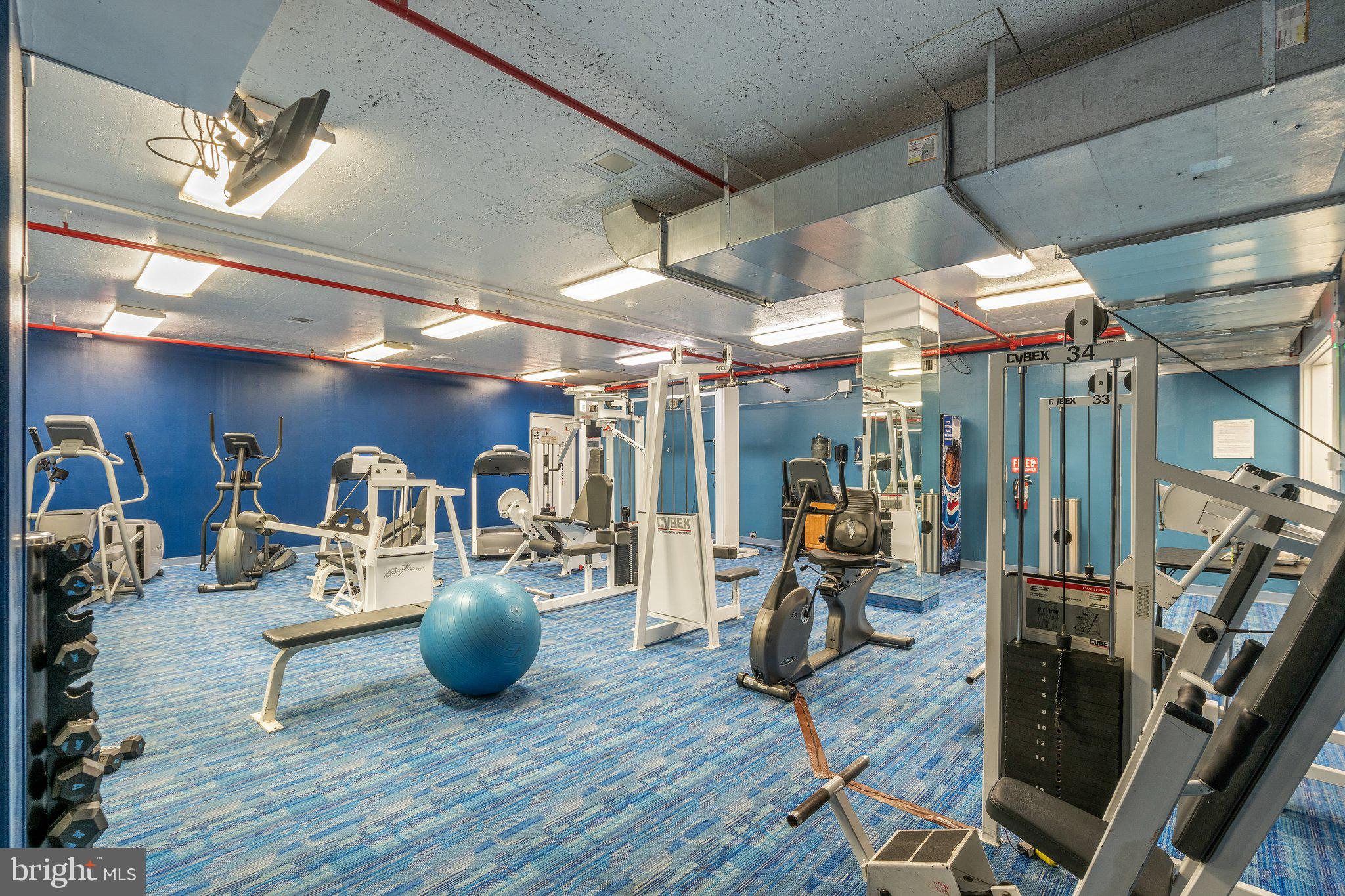 AVENUE OF THE ARTS - Residential