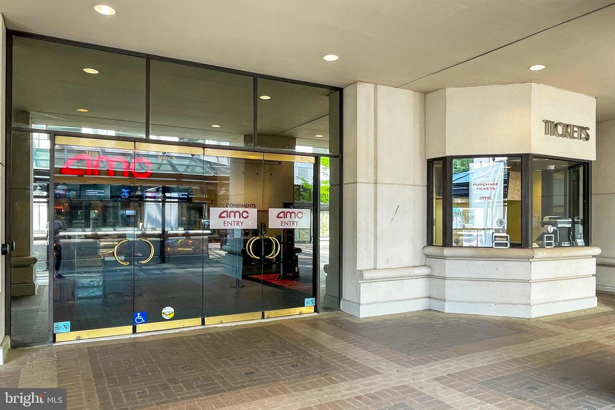 VISTA ON COURTHOUSE - Residential