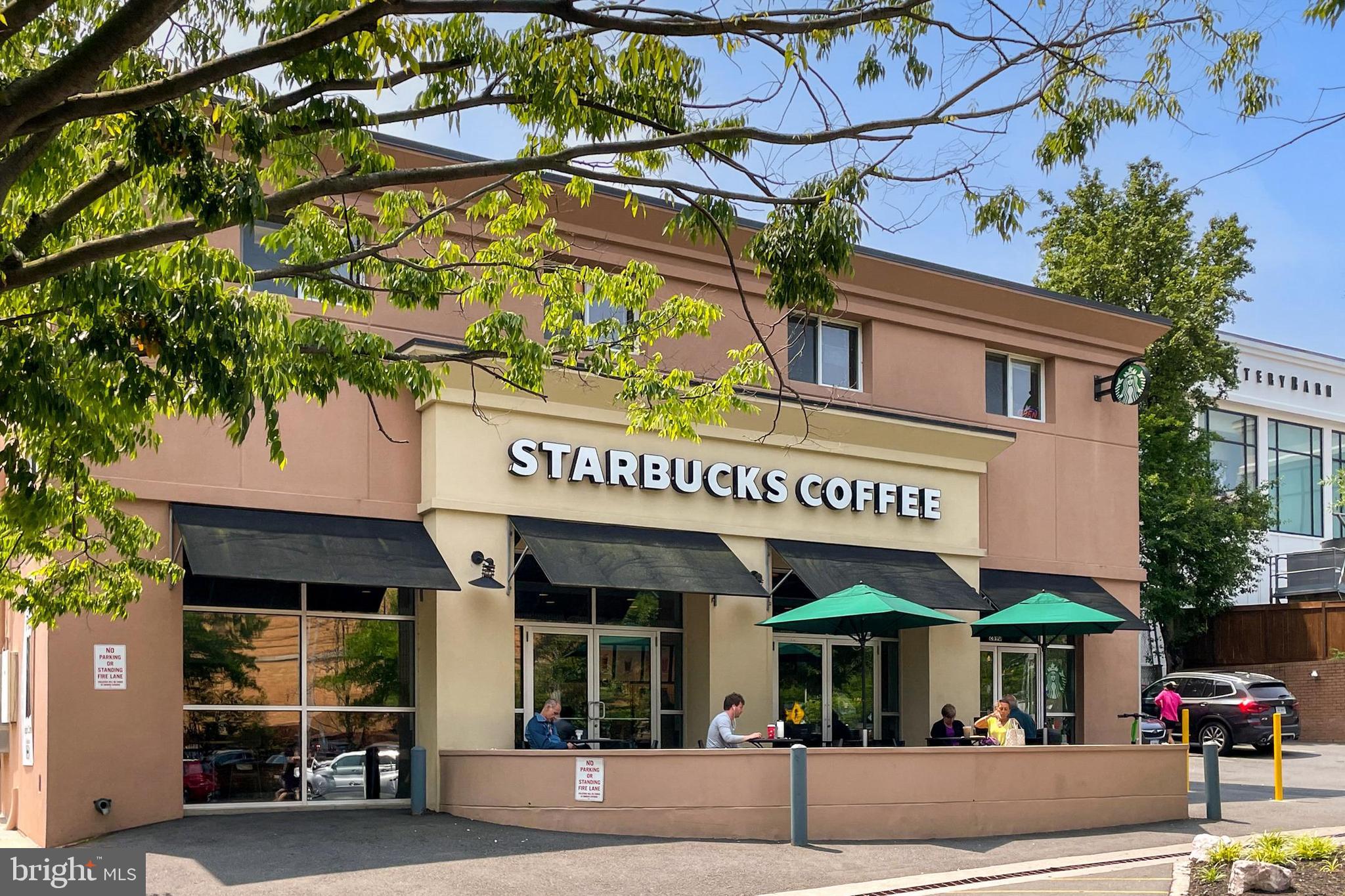 VISTA ON COURTHOUSE - Residential