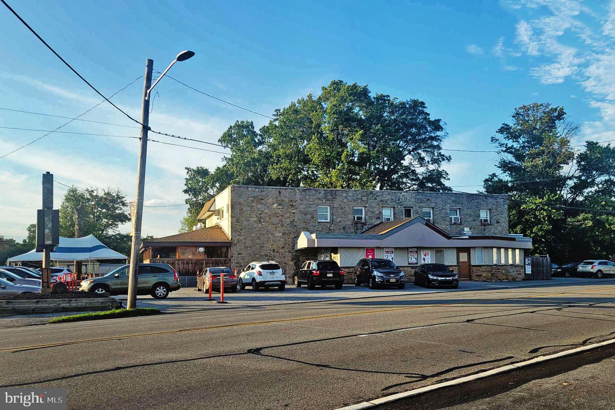 FOLSOM - Commercial Sale