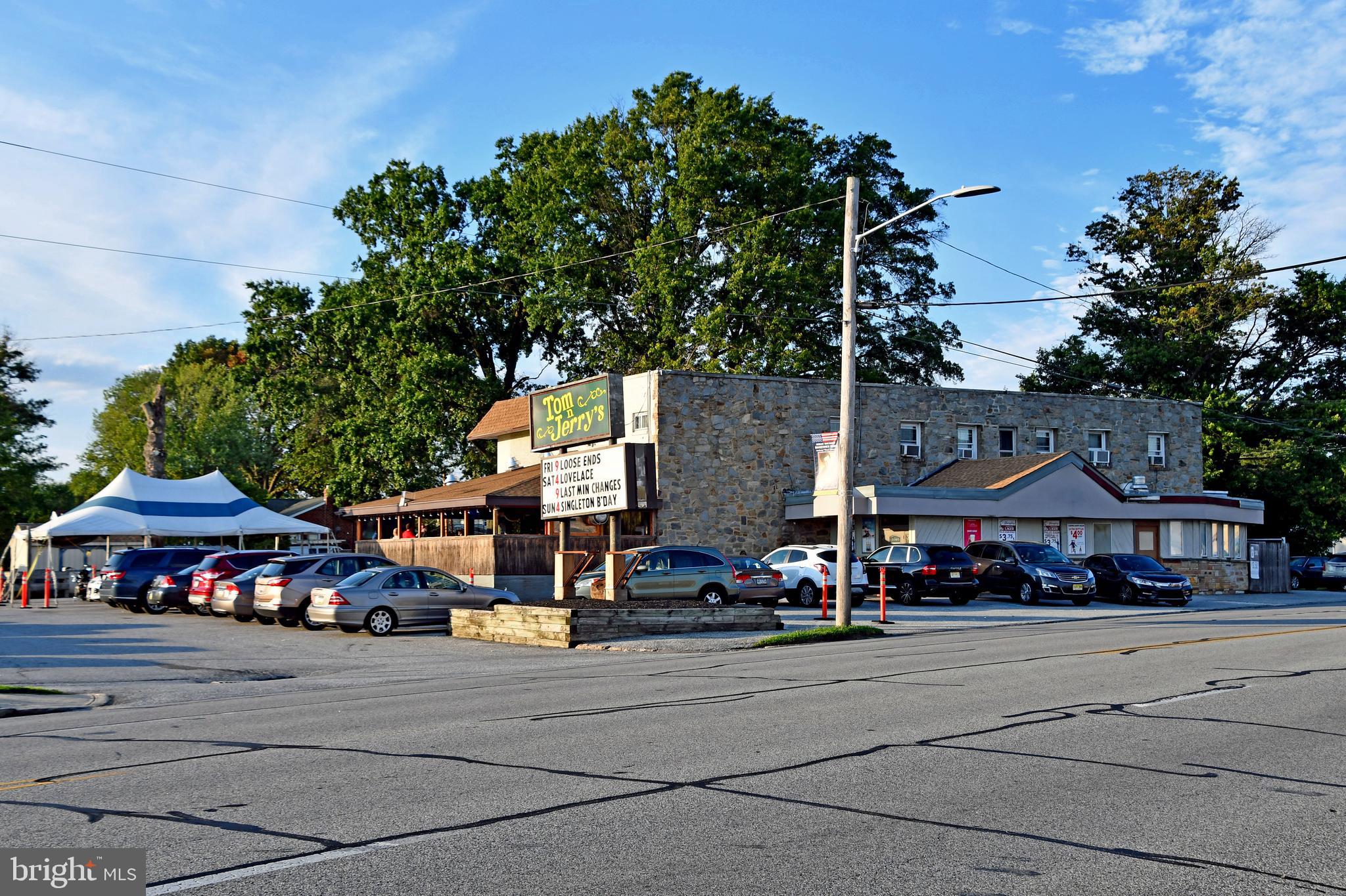 FOLSOM - Commercial Sale