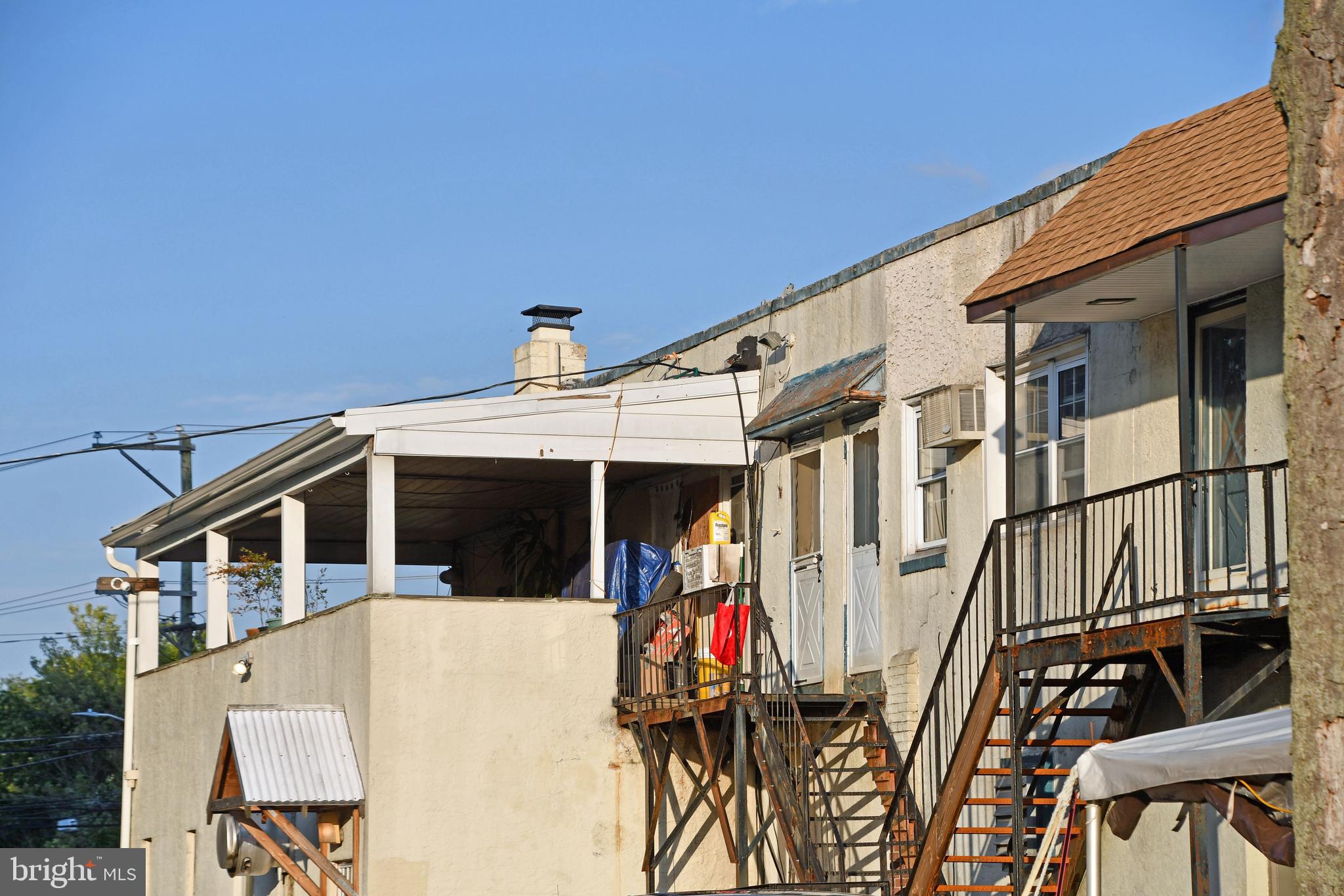 FOLSOM - Commercial Sale