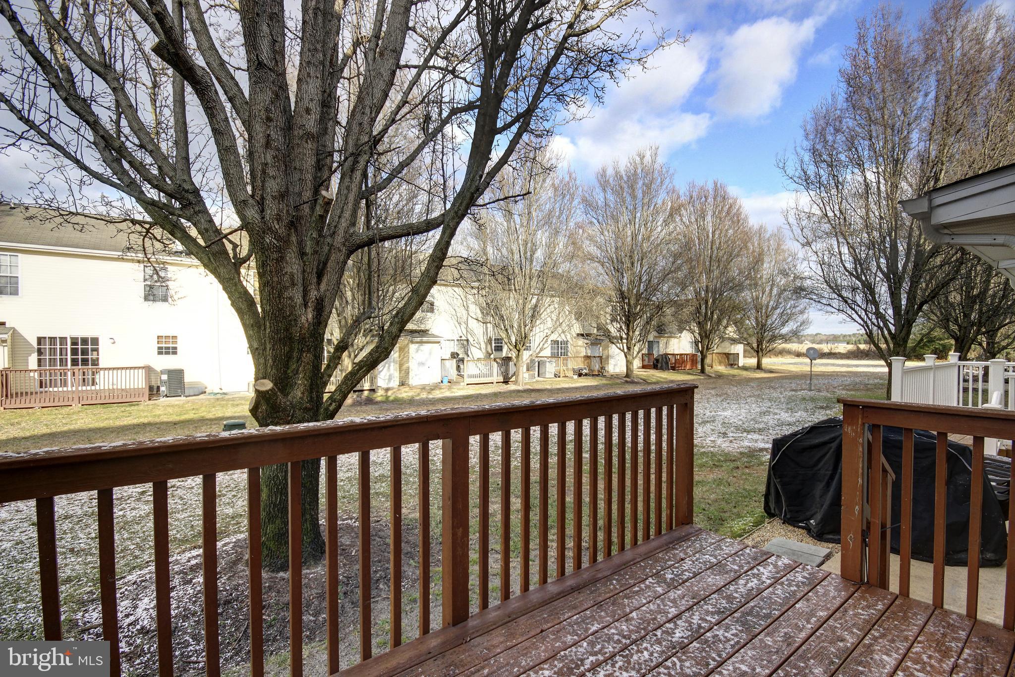 STONE GATE - Residential