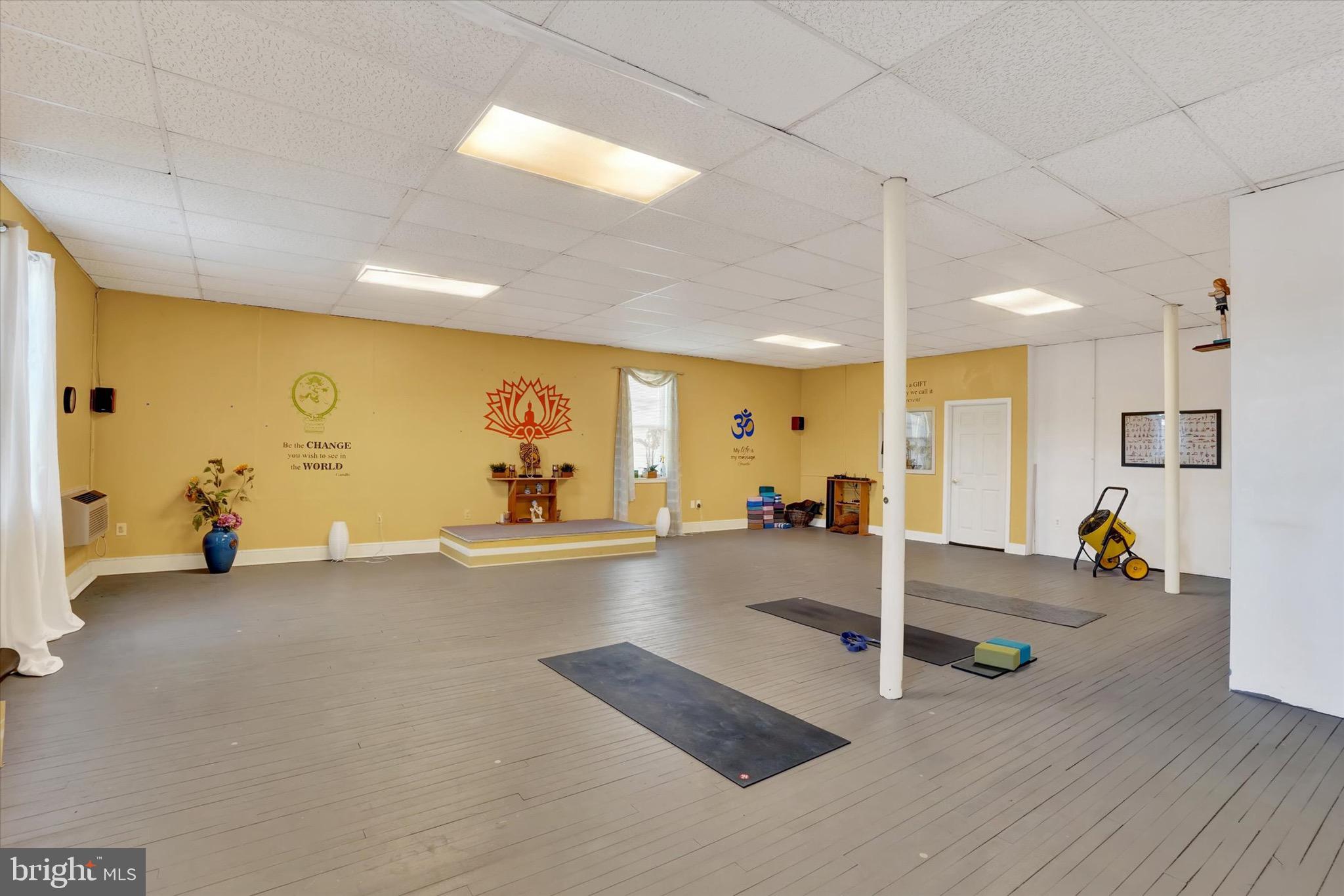 SPRING GARDEN TWP - Commercial Sale