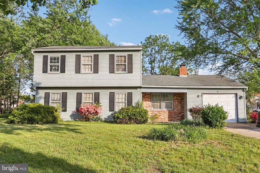 Short Sale: As-Is, where is! 3BR, 2.5BA single-family home with 1-car garage. In need of major repairs. Do not trespass or show up to  the property. *** HIGHEST AND BEST OFFERS DUE BY MONDAY May 19th @ 8 PM.***Please note, the seller reserves the right to accept an offer at any time.