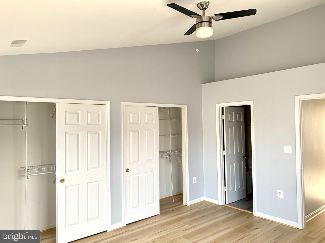 FAIR LAKES - Residential Lease