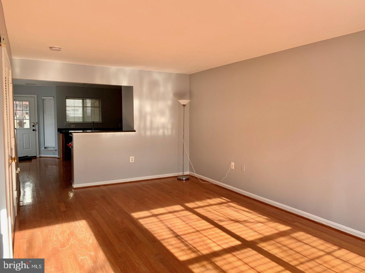 FAIR LAKES - Residential Lease