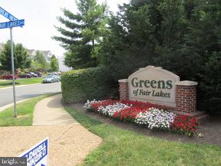 FAIR LAKES - Residential Lease